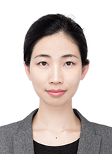 Yan zhenzhen白底.JPG