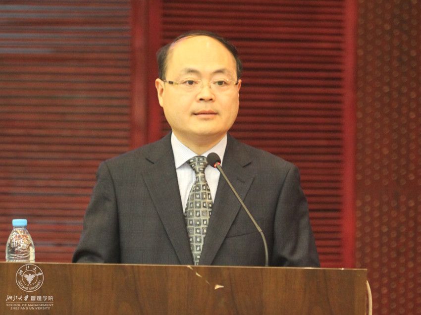 WB官网党委书记 包迪鸿_副本.jpg